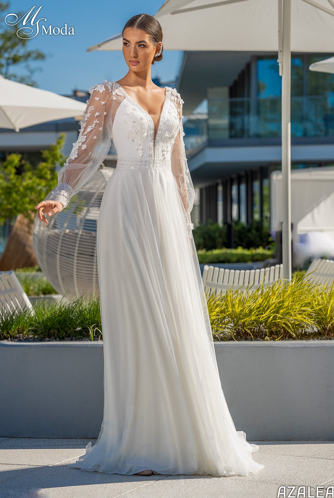 Robe Azalea