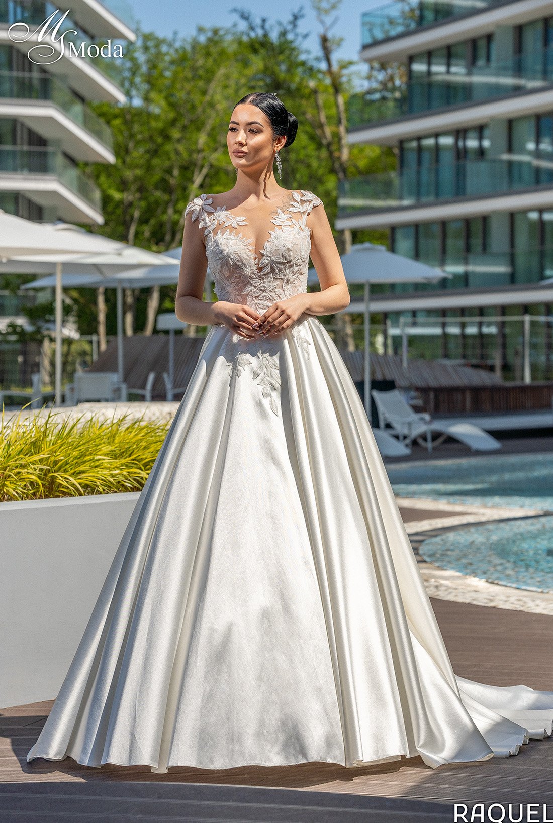 Robe Raquel
